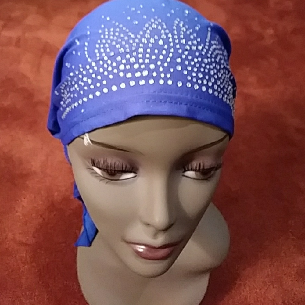 NIB Chemo scarf with studded Embellishments